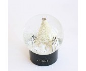 Новогодний снежный шар Chanel